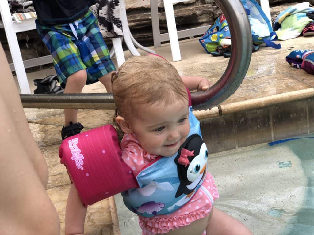 Marcella’s first time in a pool with a puddle jumper and she’s fearless. 